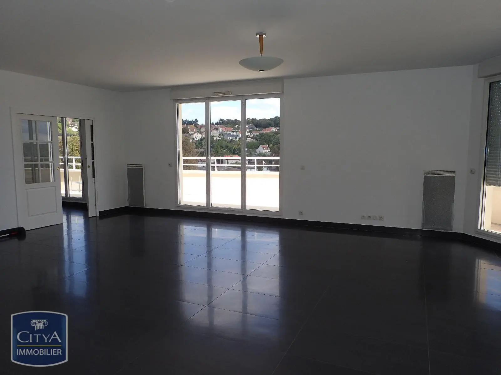 Photo 2 Appartement 4 pièces 137.2m²