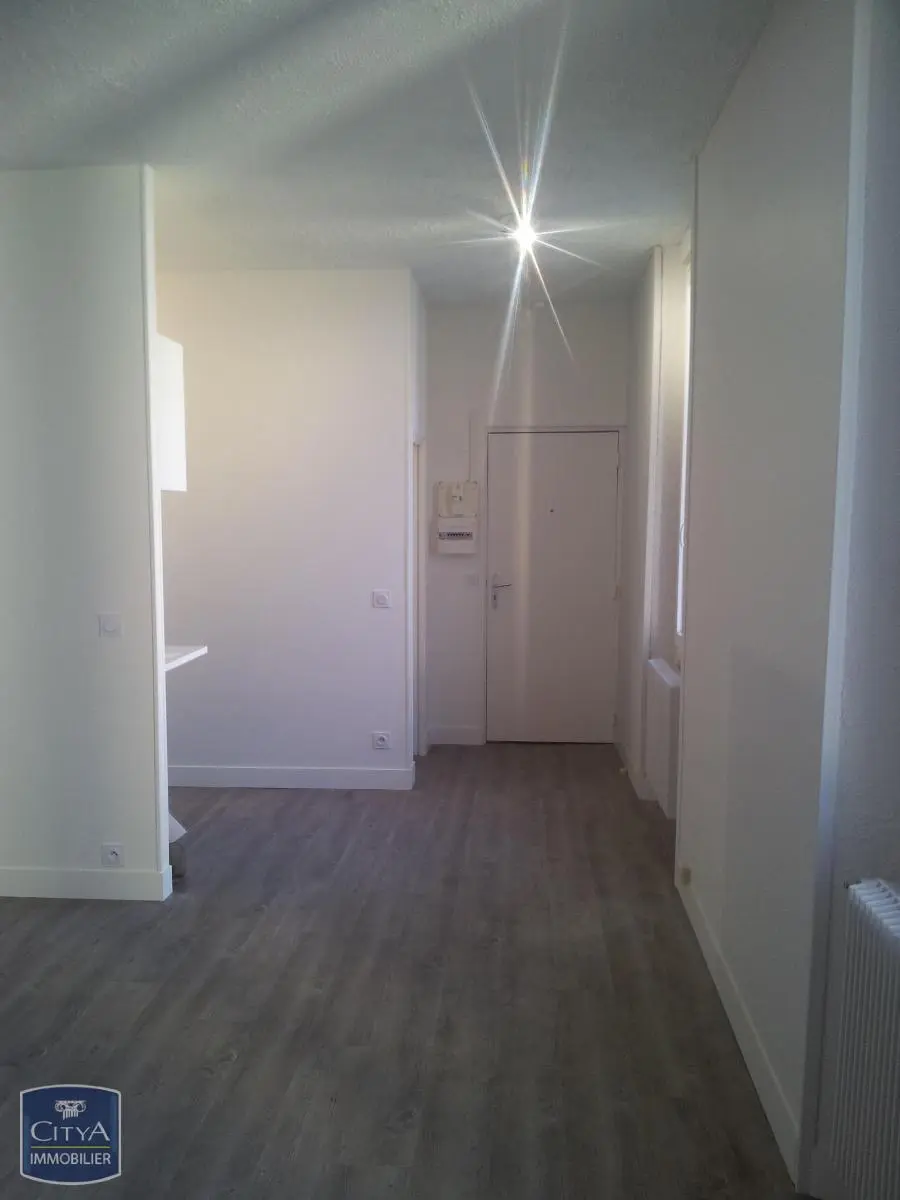 Photo 4 Appartement 1 pièce 28.96m²