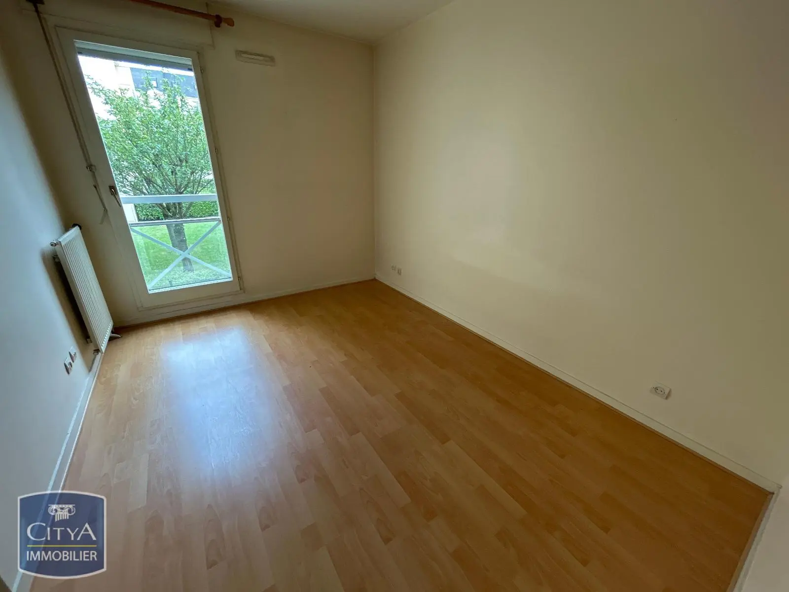 Savigny-sur-Orge (91600) Appartement 2 pièces 57.83m² photo 2