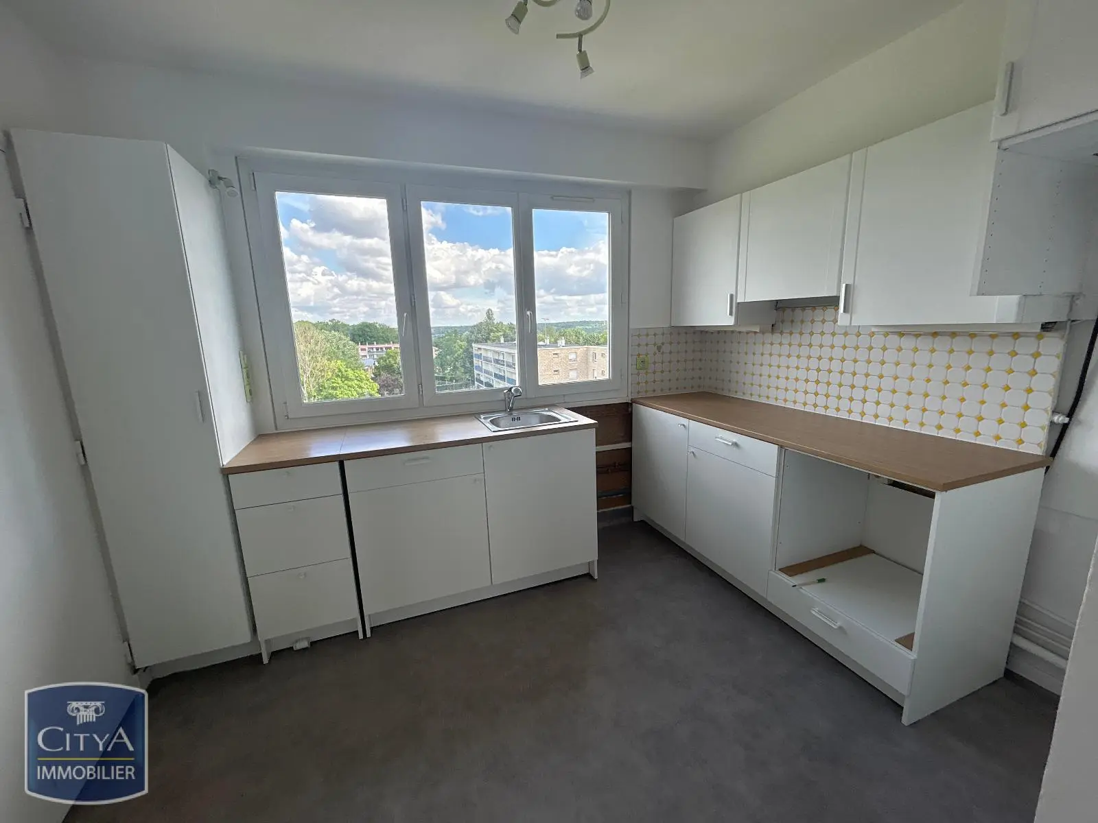 Photo 10 Appartement 4 pièces 77m²
