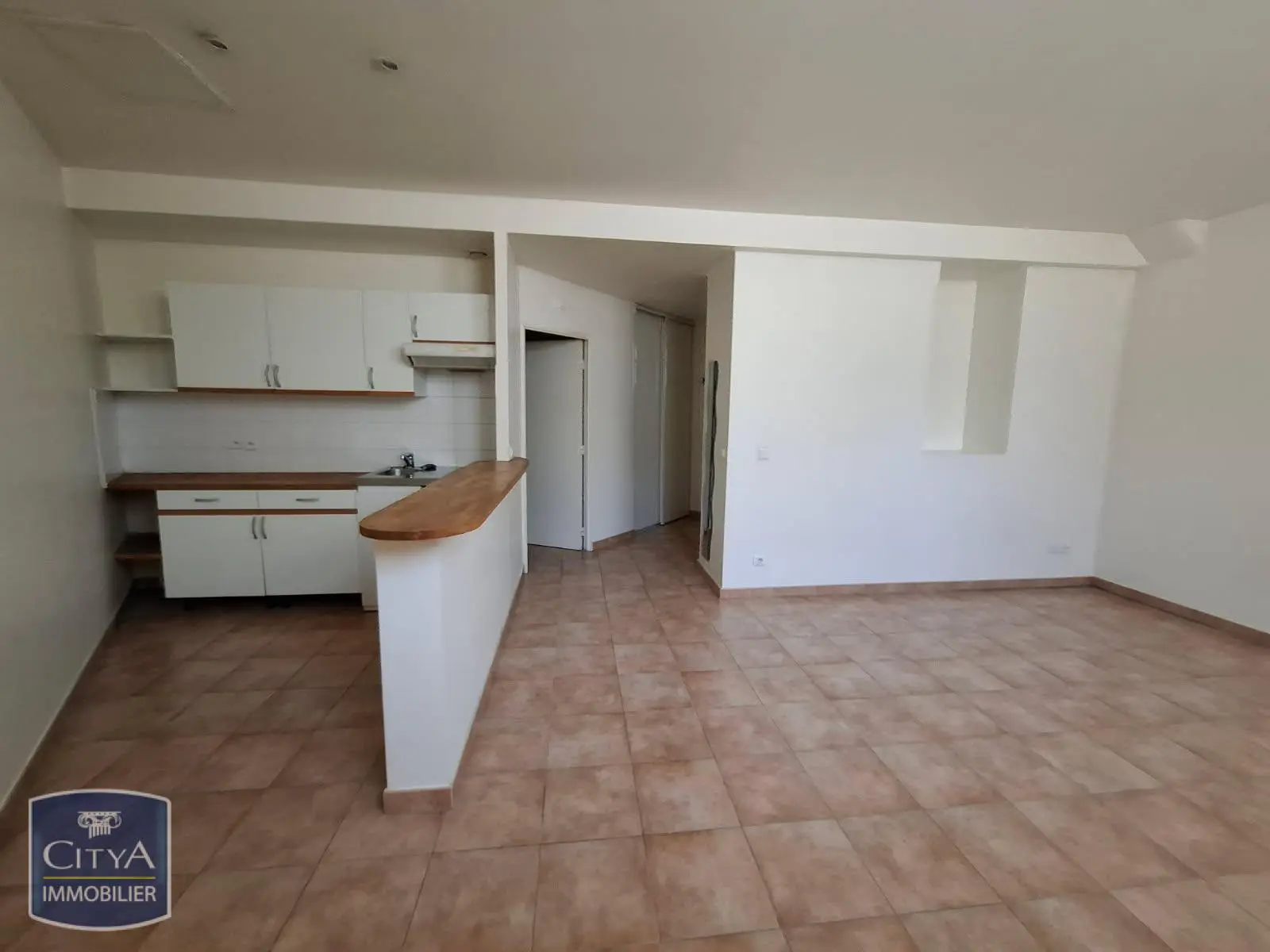 Photo 3 Appartement 1 pièce 37.62m²