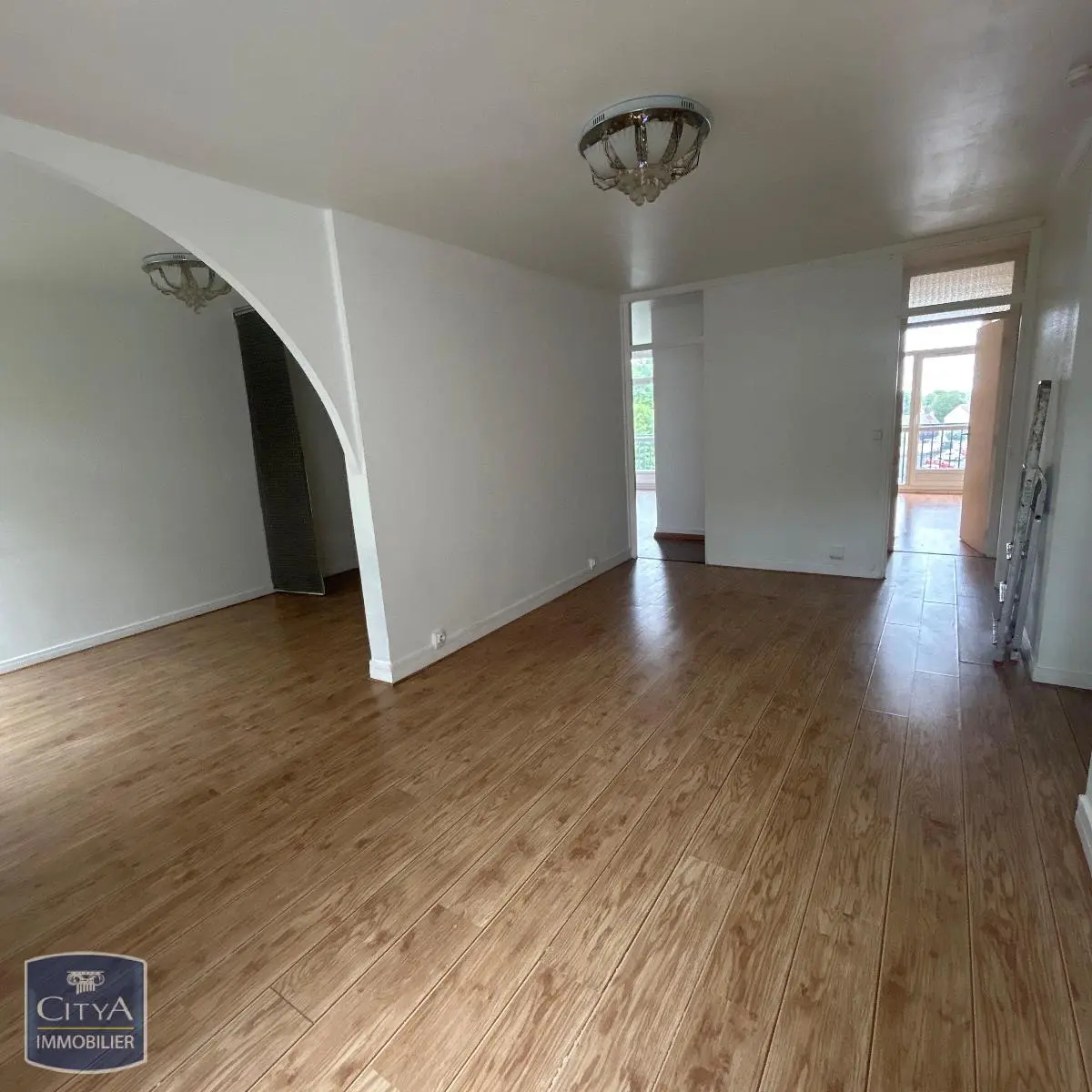 Photo 2 Appartement 5 pièces 86.57m²