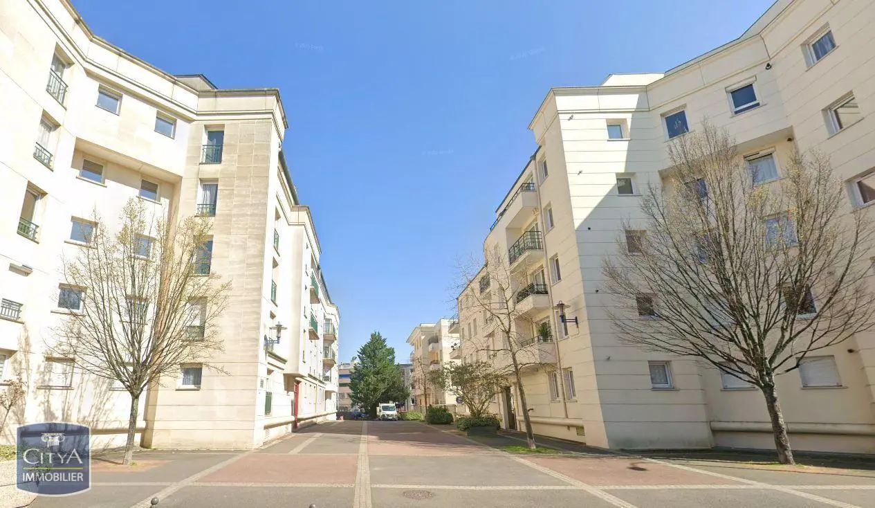 Photo 1 Appartement 1 pièce 28.72m²