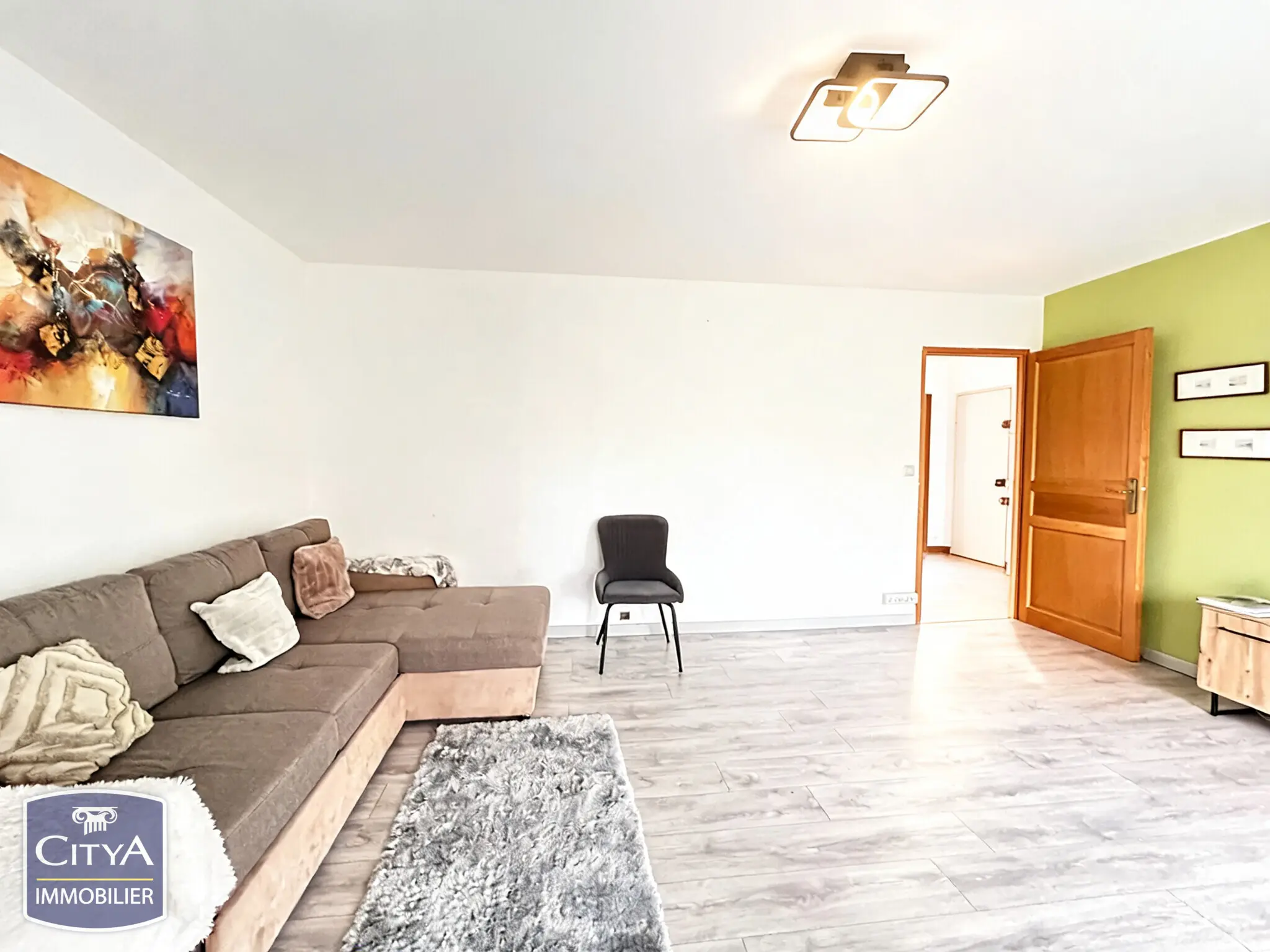 Photo 2 Appartement 4 pièces 81m²