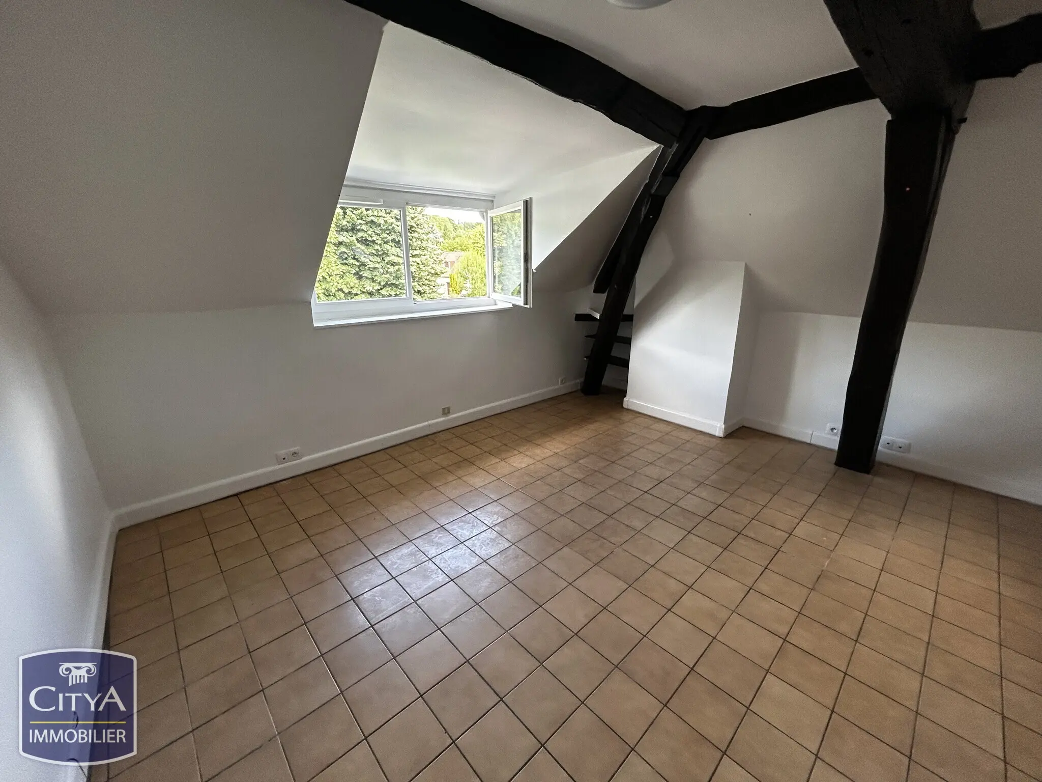 Photo 3 Appartement 1 pièce 18.23m²
