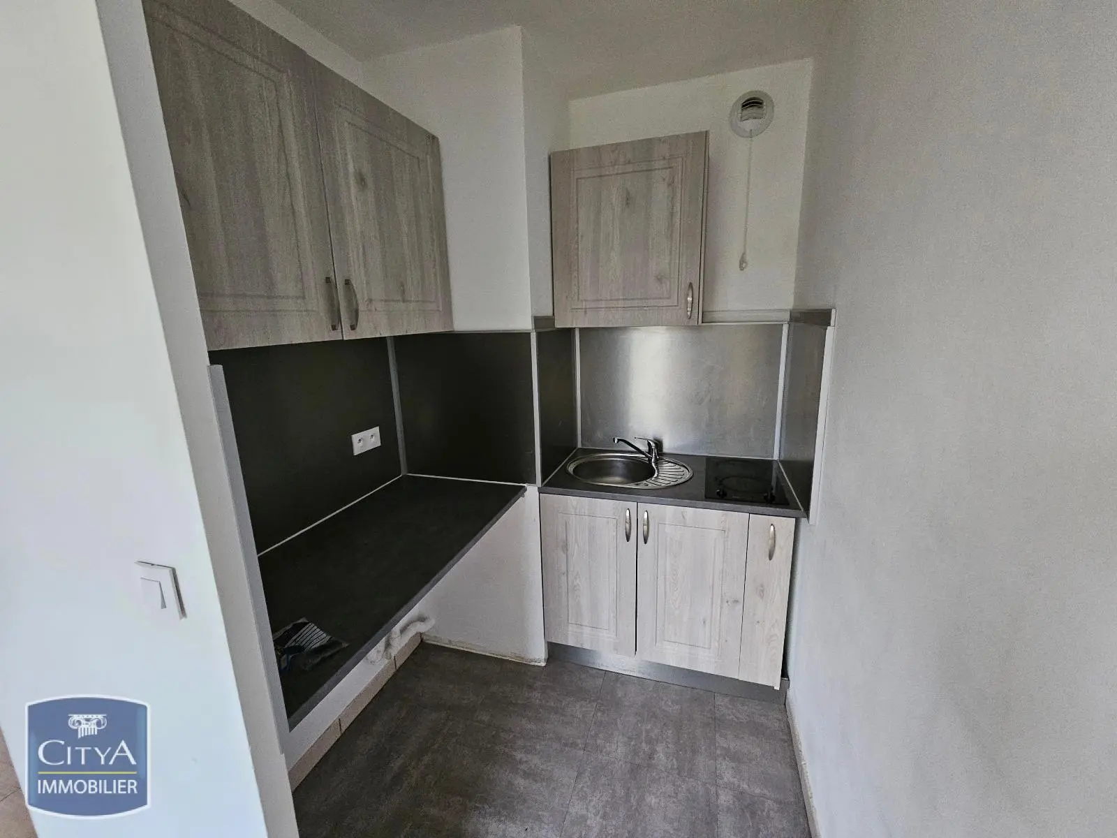 Photo 3 Appartement 2 pièces 33.71m²