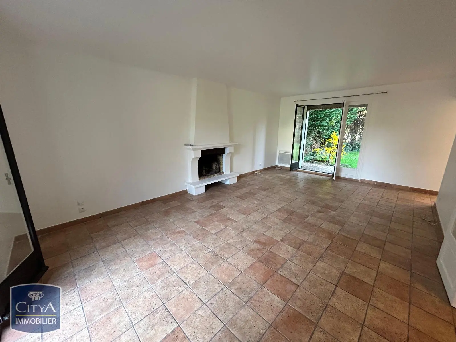 Photo 2 Maison 6 pièces 157m²