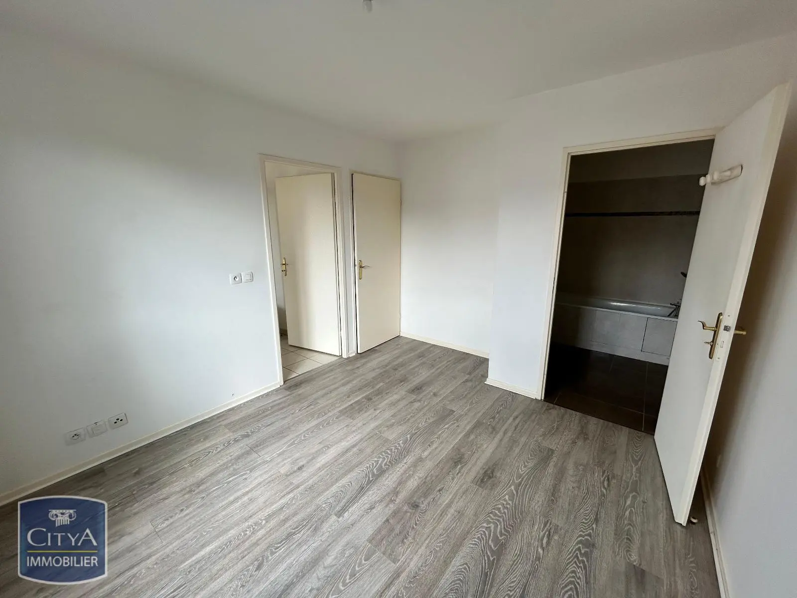 Photo 15 Appartement 2 pièces 43.9m²