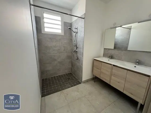 Photo 2 Appartement 4 pièces 115.25m²