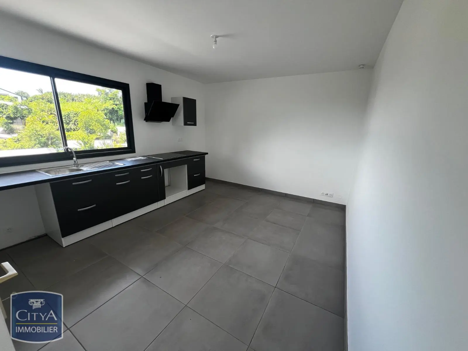 Photo 4 Appartement 1 pièce 21.82m²