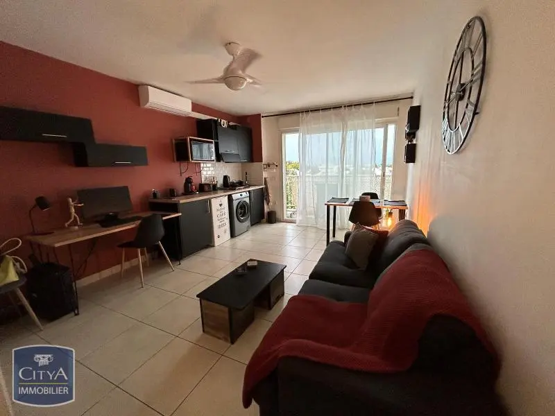 Photo 2 Appartement 1 pièce 27.82m²
