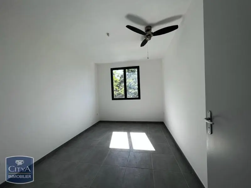 Photo 3 appartement Saint-Denis