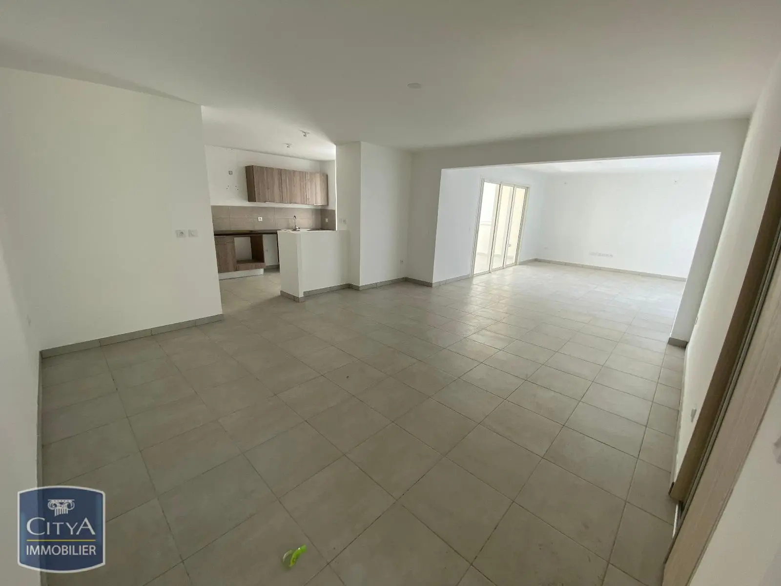 Photo 2 Appartement 4 pièces 114.37m²