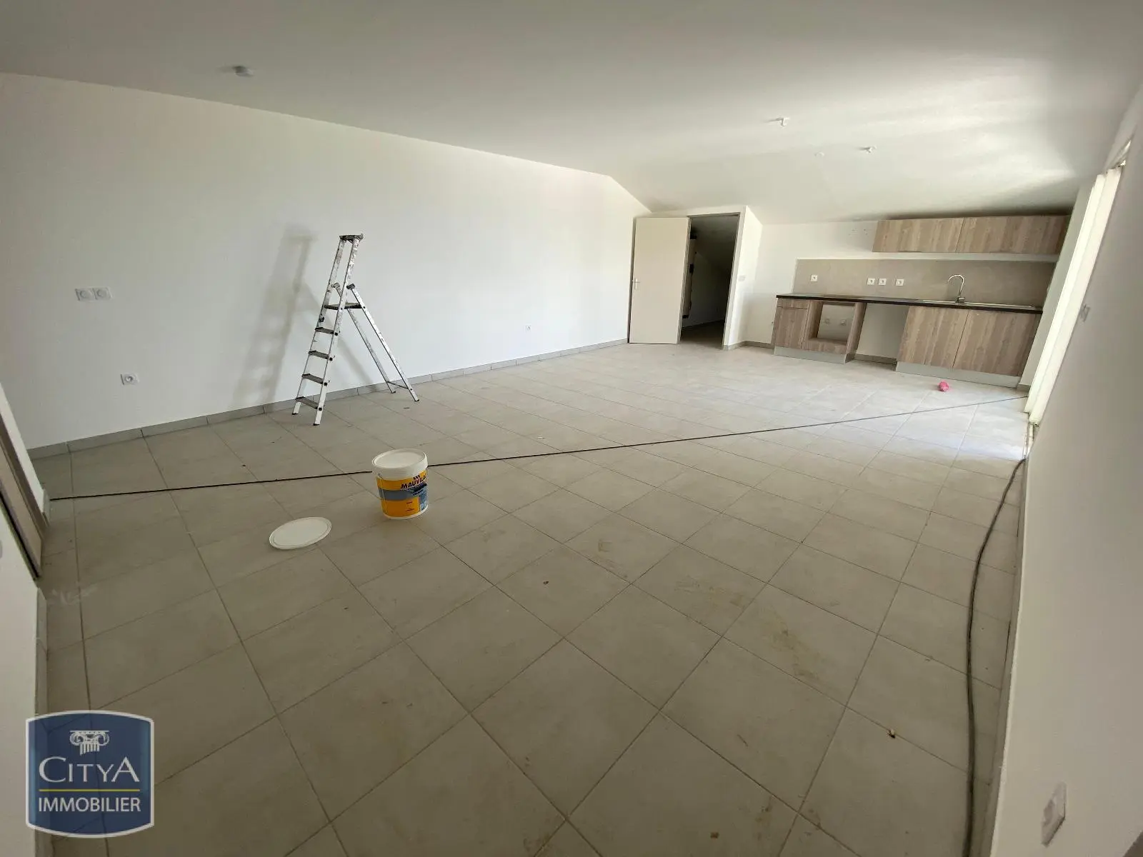 Photo 2 Appartement 4 pièces 110.11m²