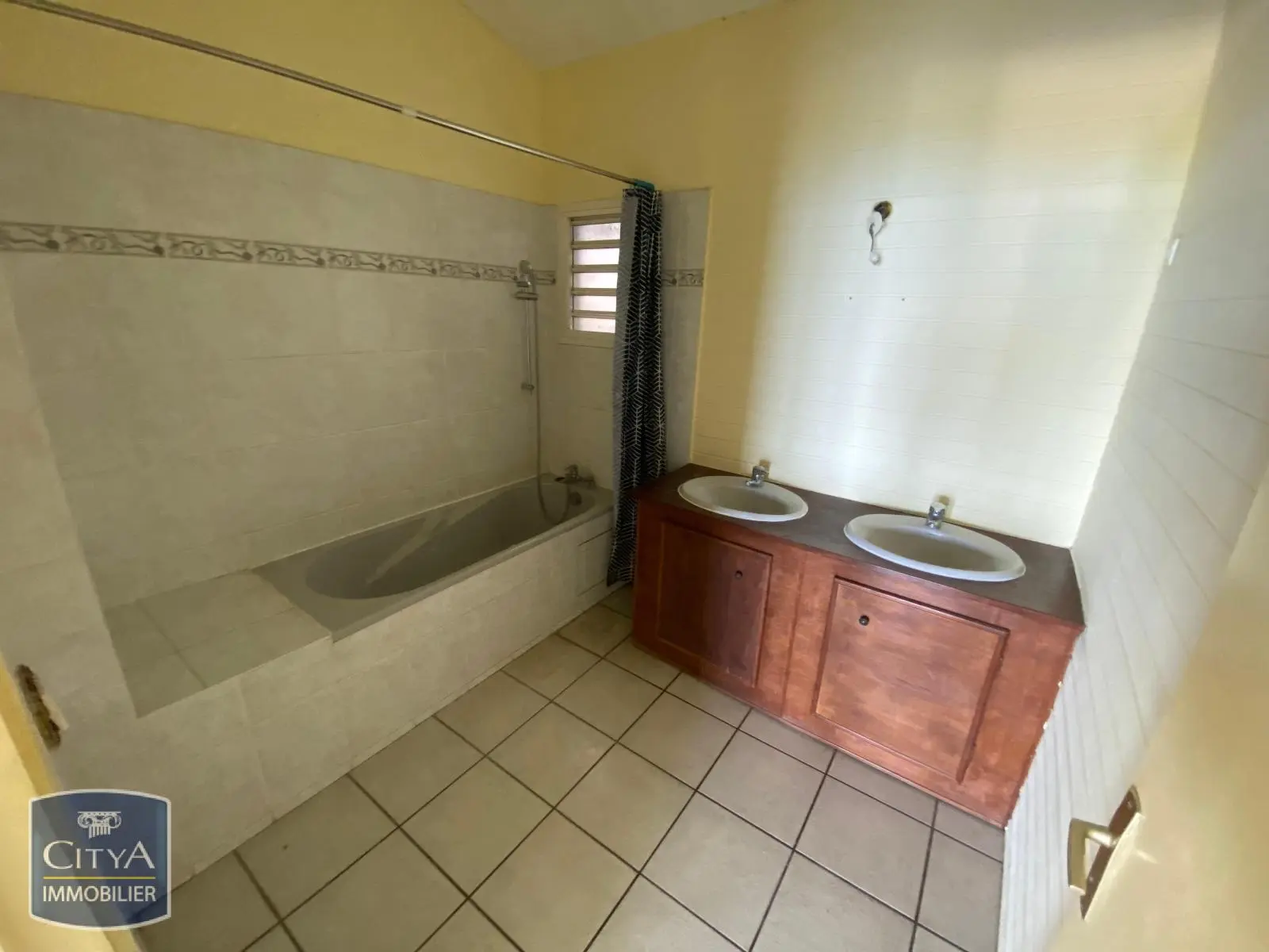 Photo 16 Maison 4 pièces 120m²