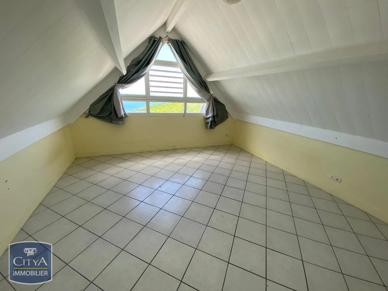 Photo 12 Maison 4 pièces 120m²