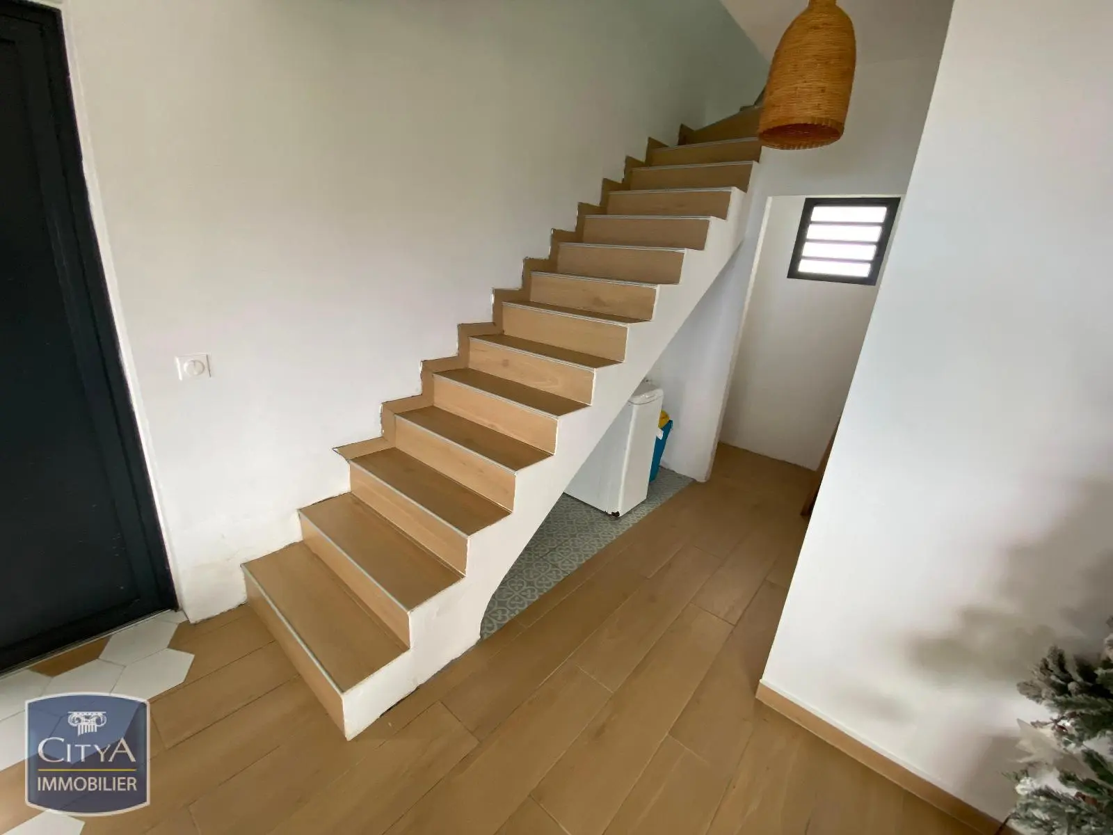 Photo 3 Maison 4 pièces 98.17m²