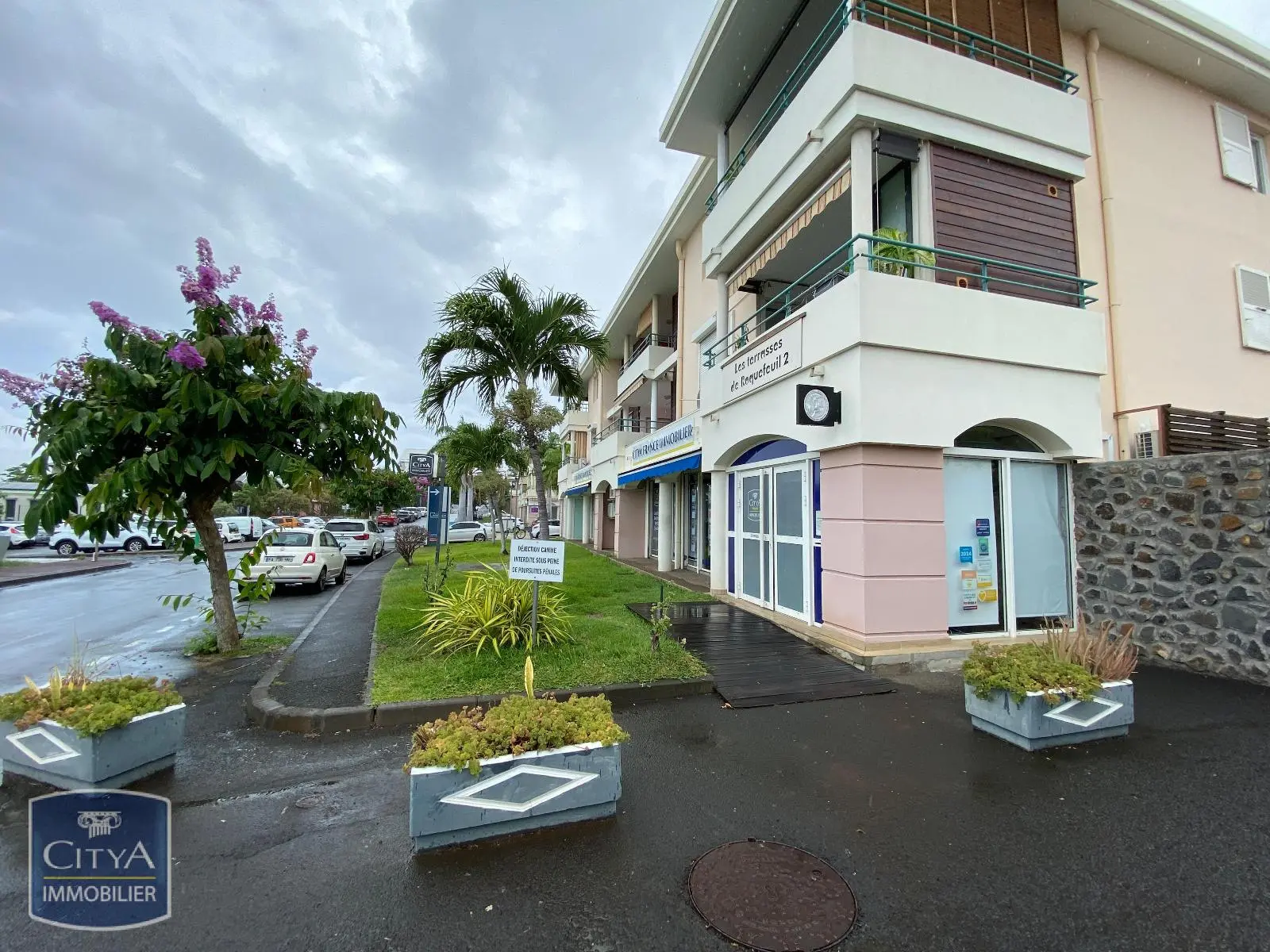 Photo 1 Local Commercial 69m²