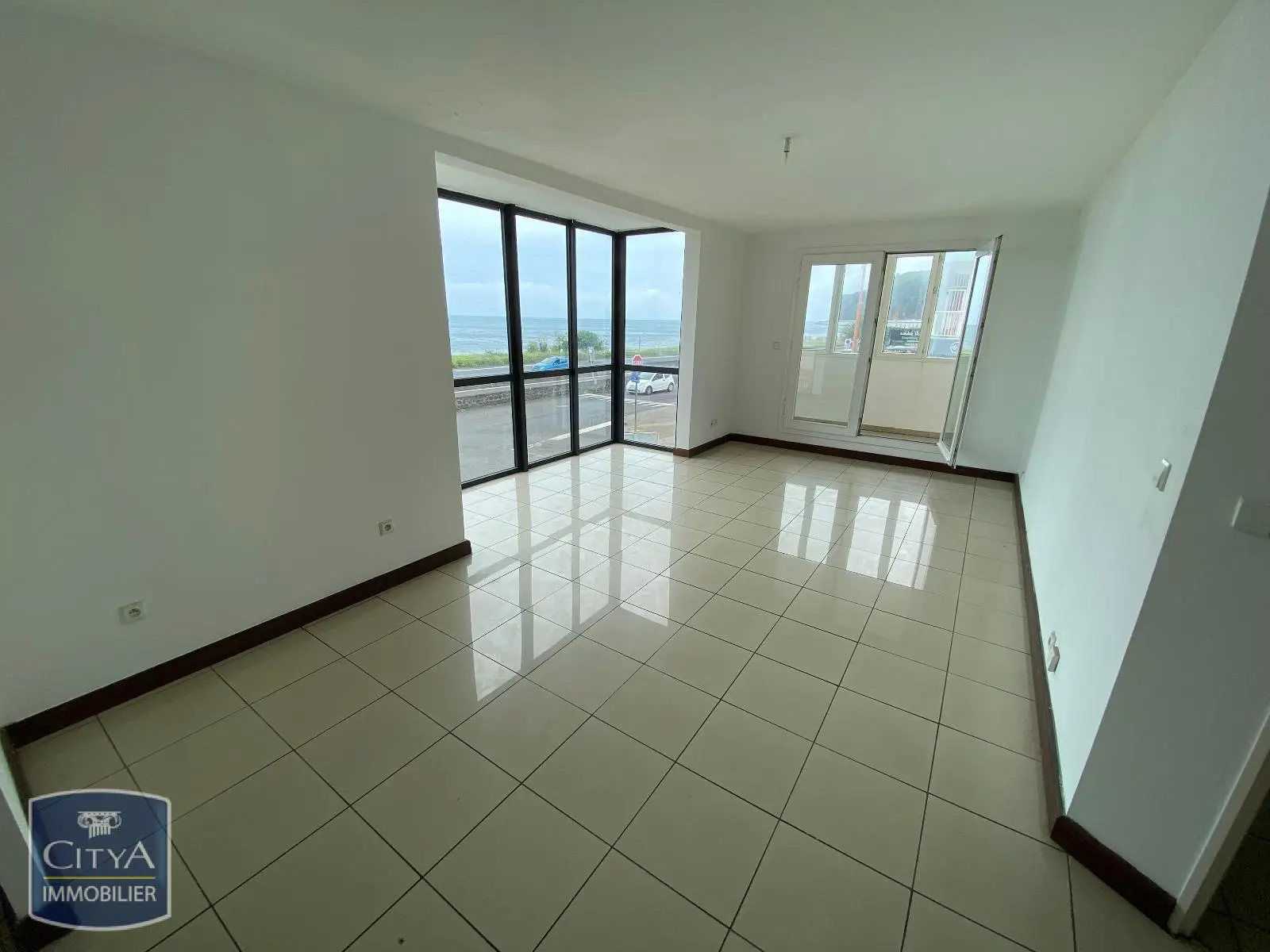 Photo 1 Appartement 2 pièces 56.22m²