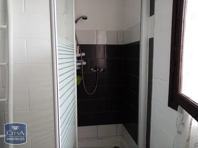 Photo 2 Appartement 3 pièces 56.82m²