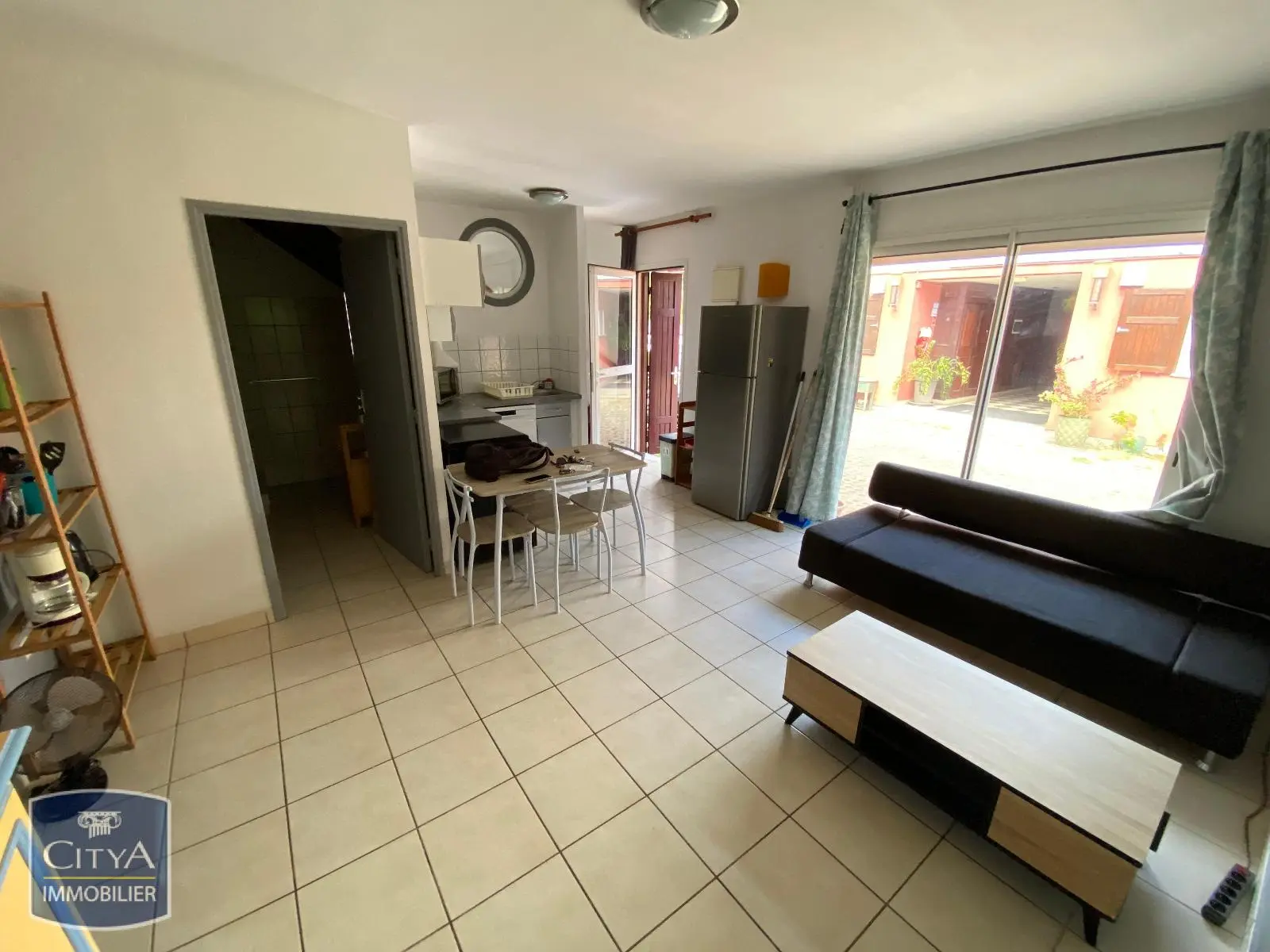 Photo 1 Appartement 5 pièces 72.16m²