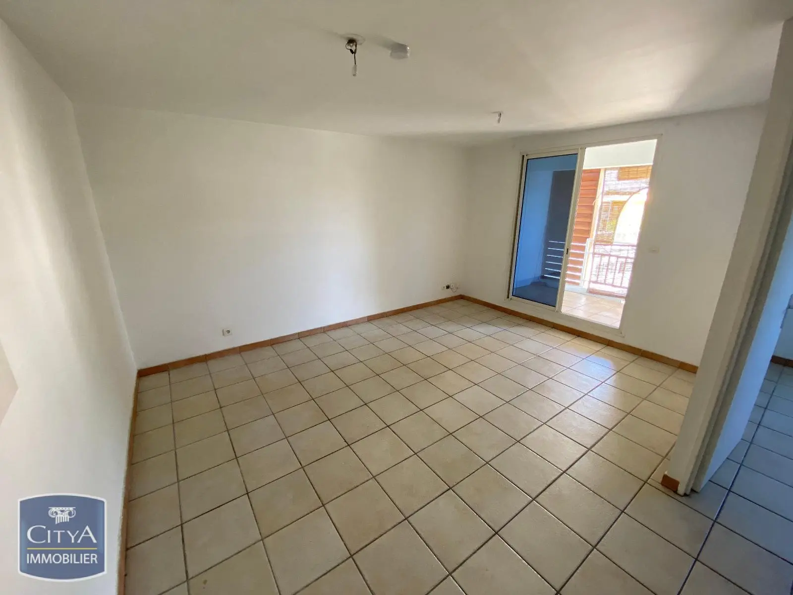Photo 2 Appartement 3 pièces 77.84m²