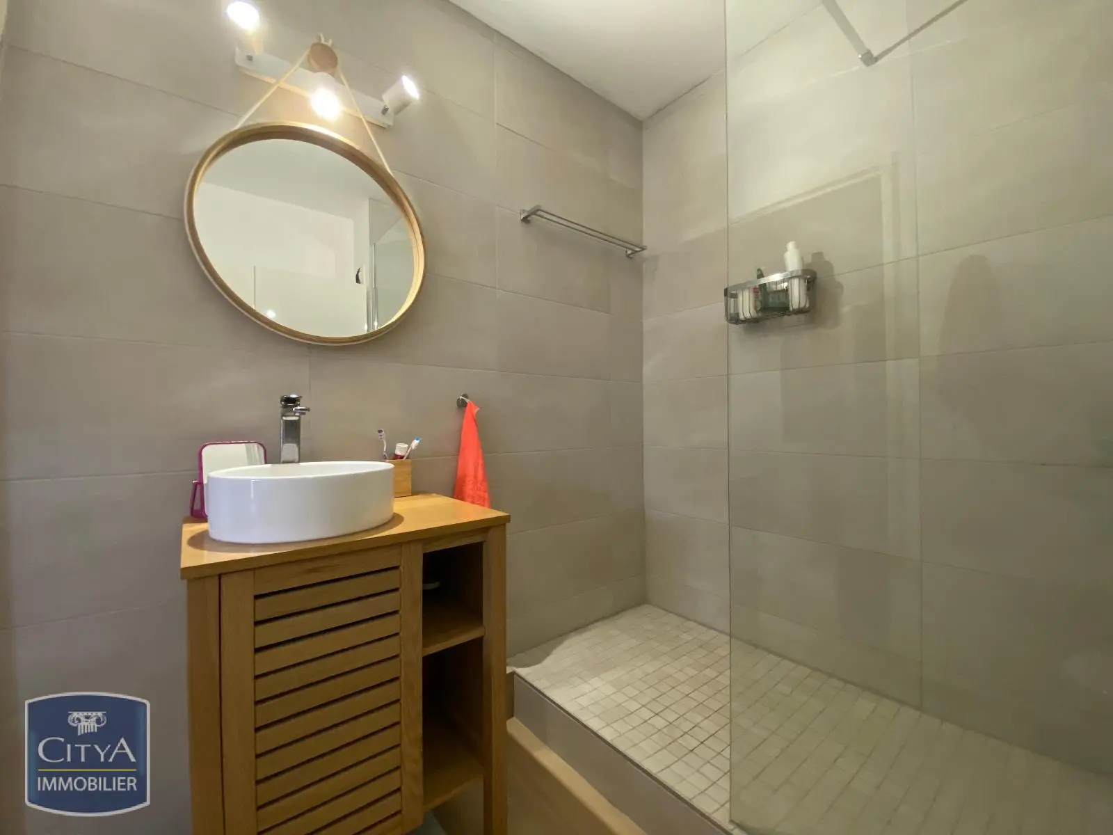 Photo 6 Appartement 1 pièce 22.38m²