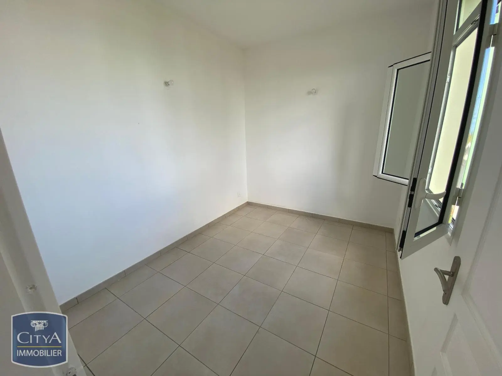 Photo 8 Maison 4 pièces 100m²