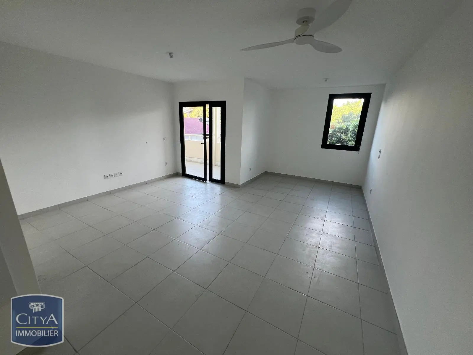Photo 2 Appartement 1 pièce 41.34m²