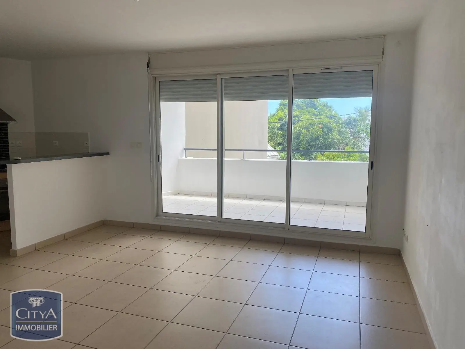 Photo 1 Appartement 1 pièce 27.12m²