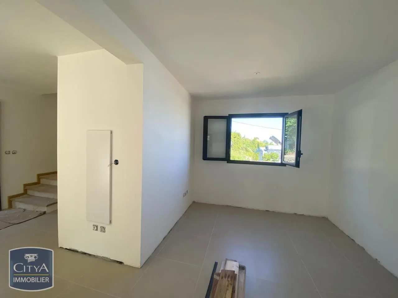 Photo 3 Maison 4 pièces 90m²
