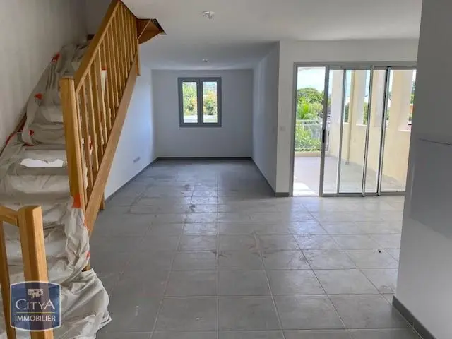 Photo 1 Appartement 4 pièces 104.78m²
