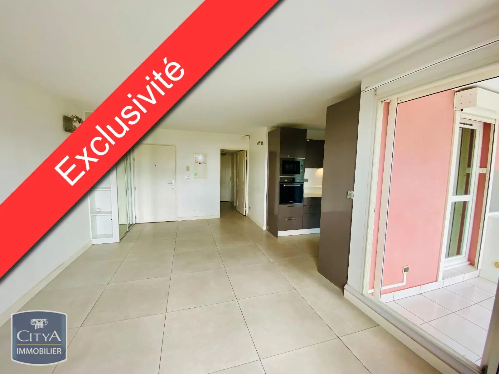 Photo 1 Appartement 3 pièces 58m²