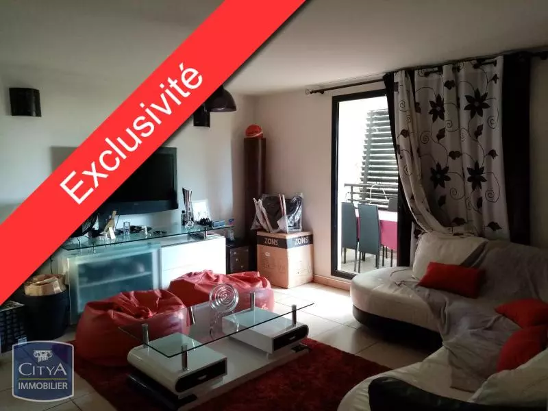 Illustration pour Appartement 2 pièces 44m² Photo Appartement 2 pièces 44m²