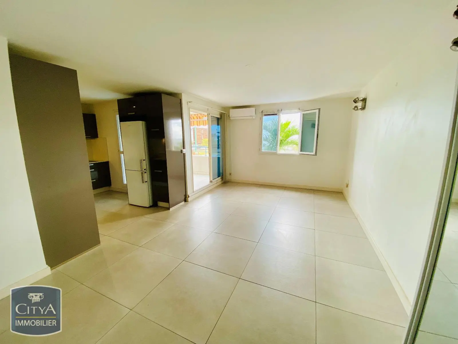 Photo 2 Appartement 3 pièces 58m²