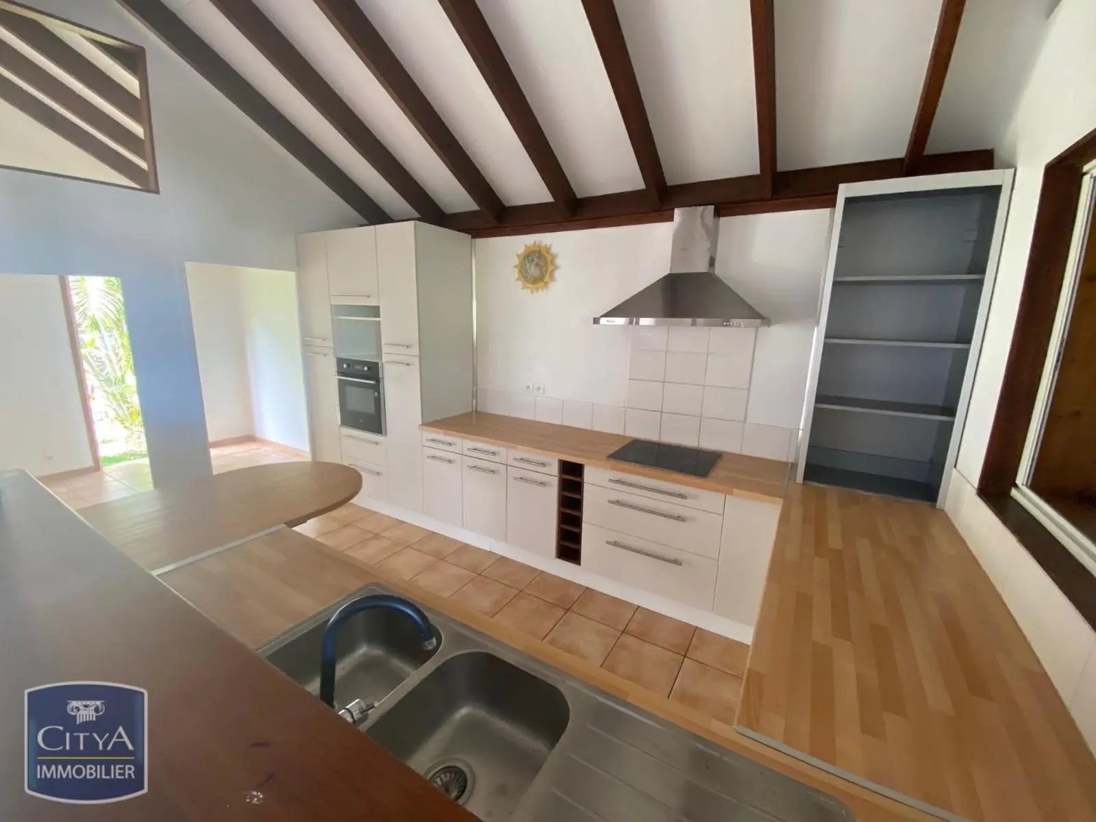 Photo 8 Maison 5 pièces 150m²