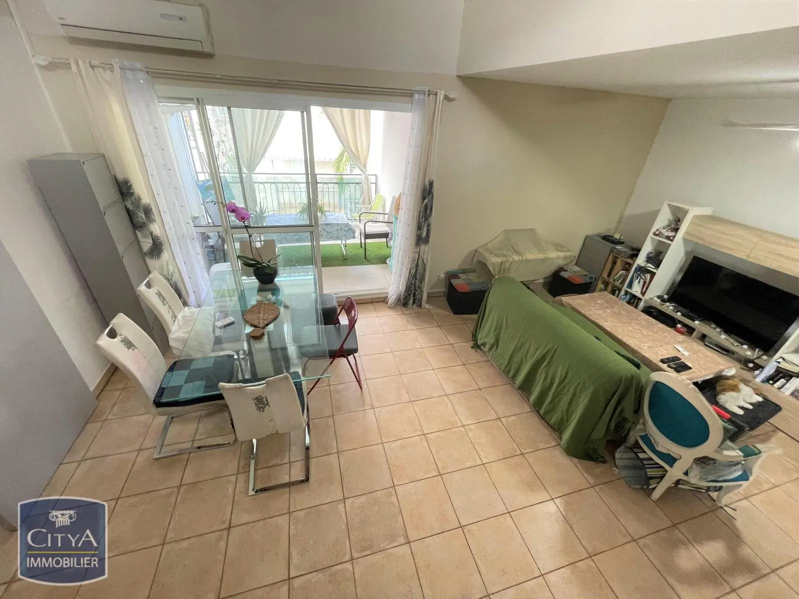 Photo 2 Appartement 4 pièces 97m²