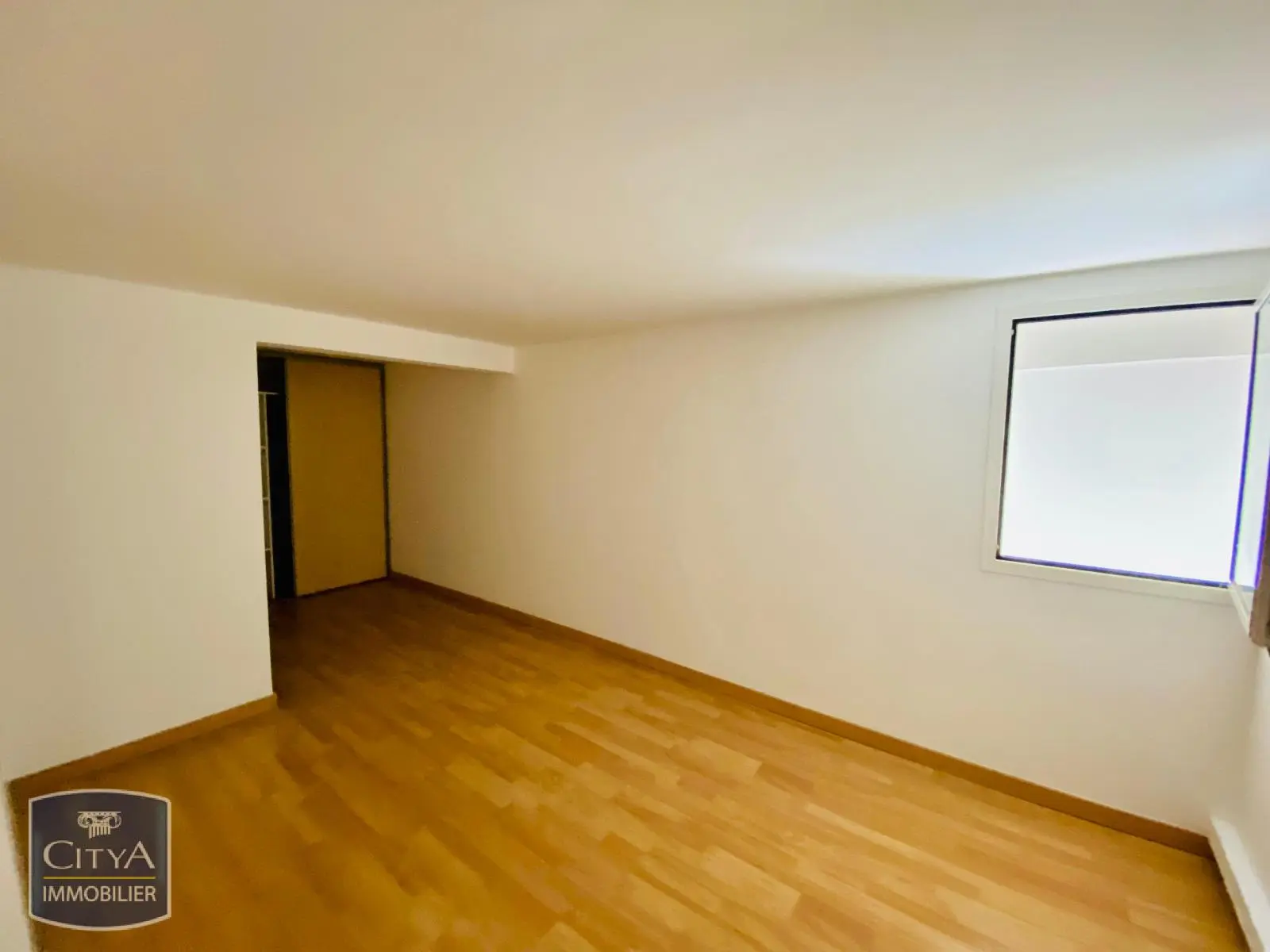 Photo 10 Appartement 5 pièces 111m²