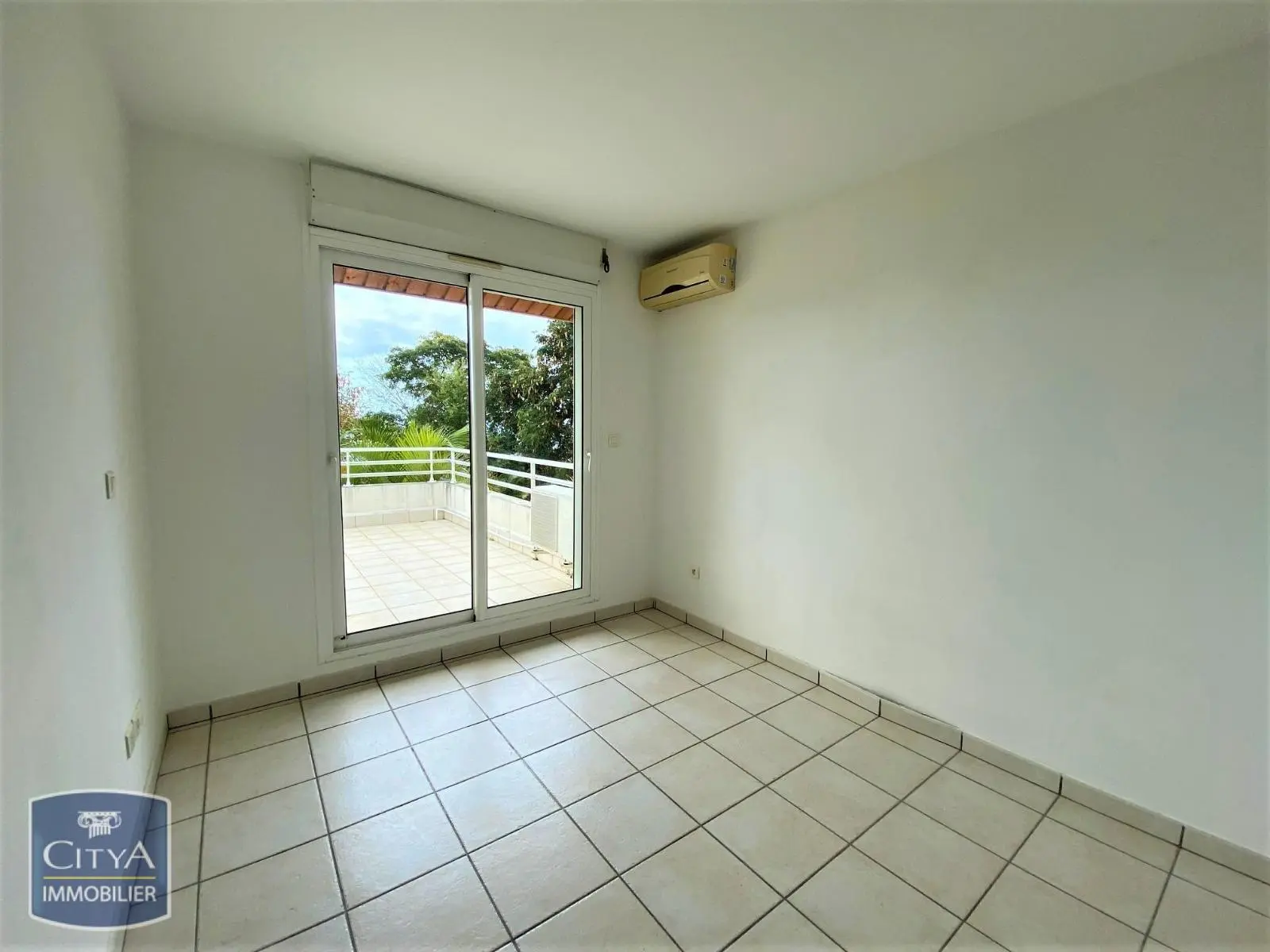 Photo 10 Appartement 4 pièces 83m²