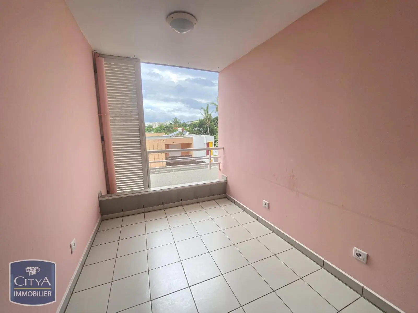 Photo 2 Appartement 2 pièces 33m²