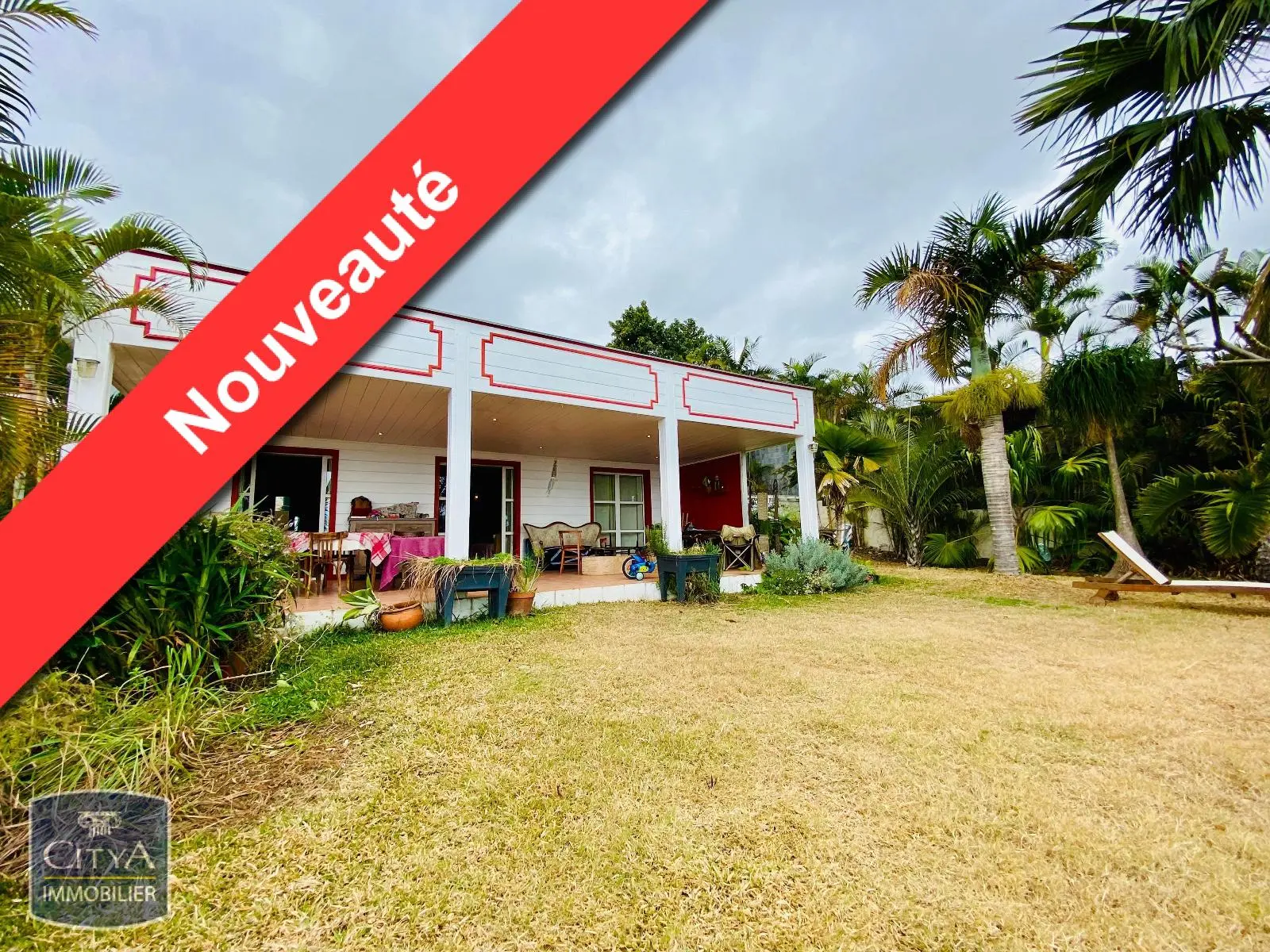 Photo 1 Maison 5 pièces 147m²