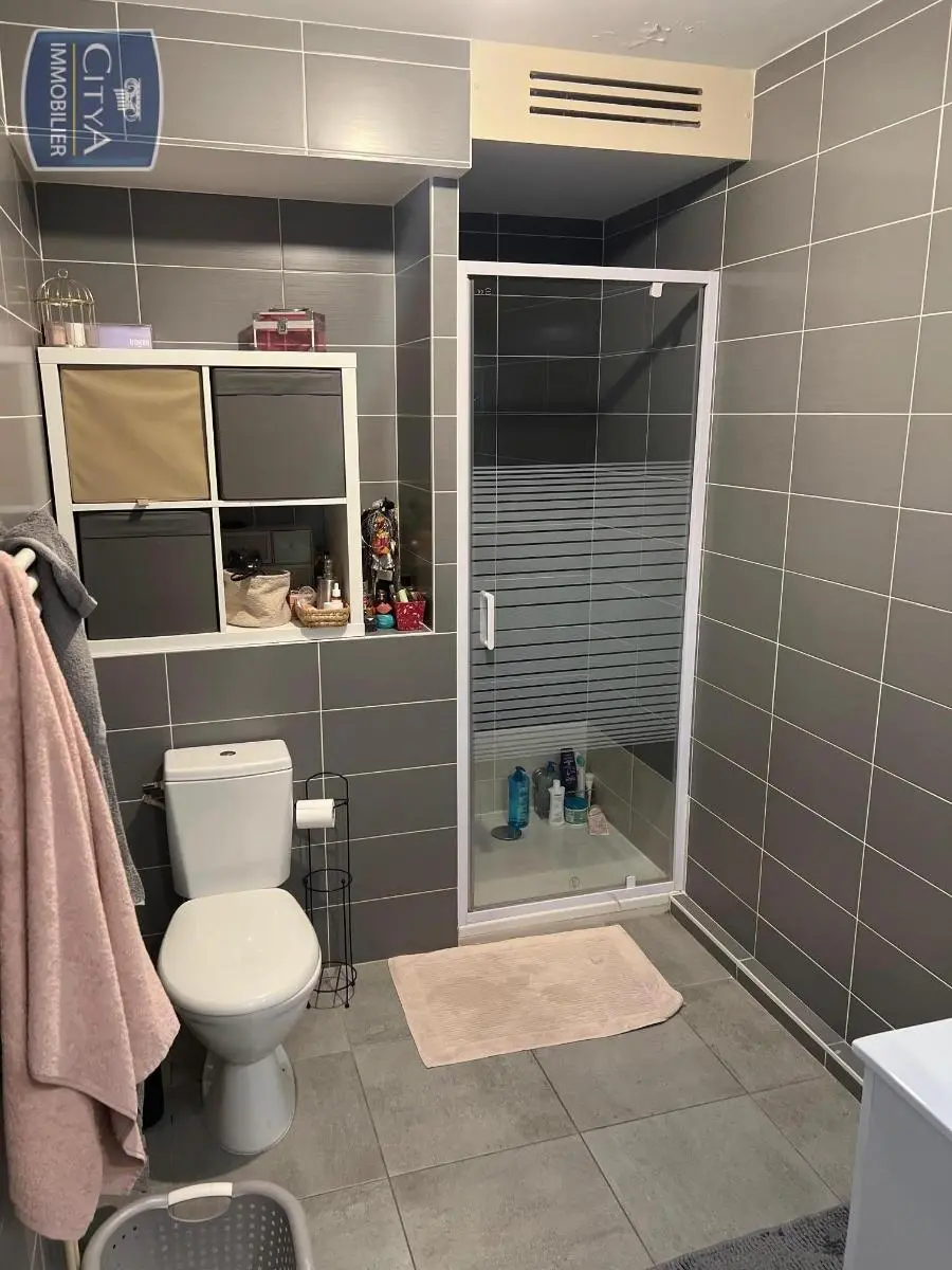 Photo 3 Appartement 1 pièce 24.42m²