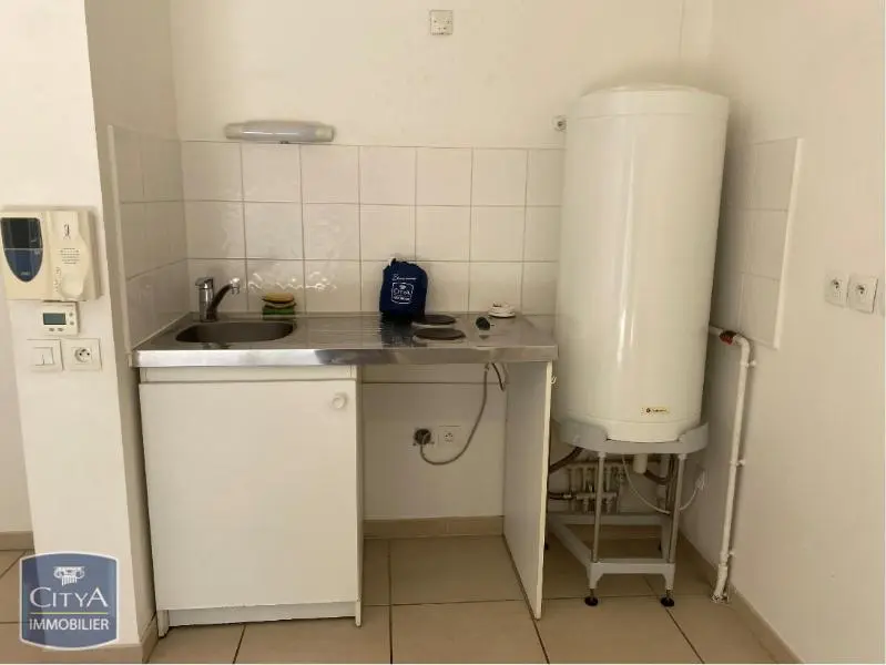 Photo 3 Appartement 1 pièce 24.27m²