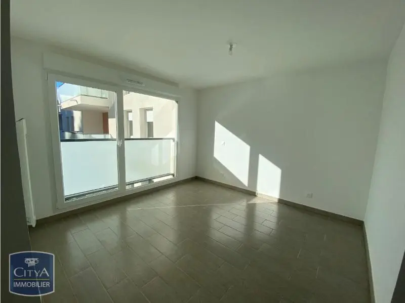 Photo 3 Appartement 1 pièce 27.2m²