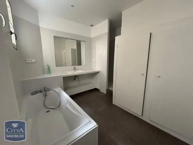 Photo 3 Appartement 4 pièces 179.46m²