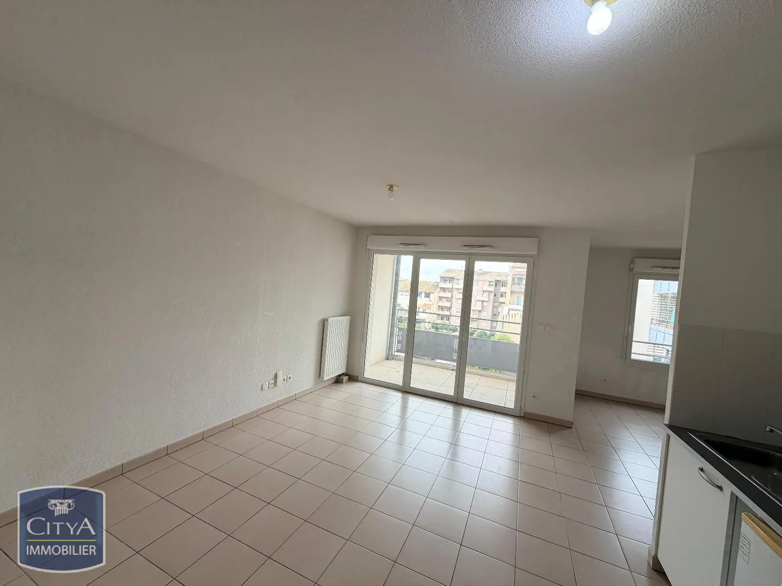 Photo 1 Appartement 1 pièce 34.1m²