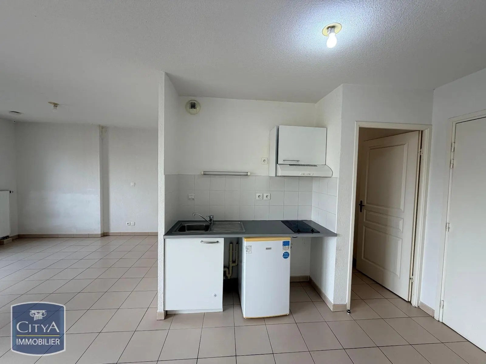 Photo 3 Appartement 1 pièce 34.1m²