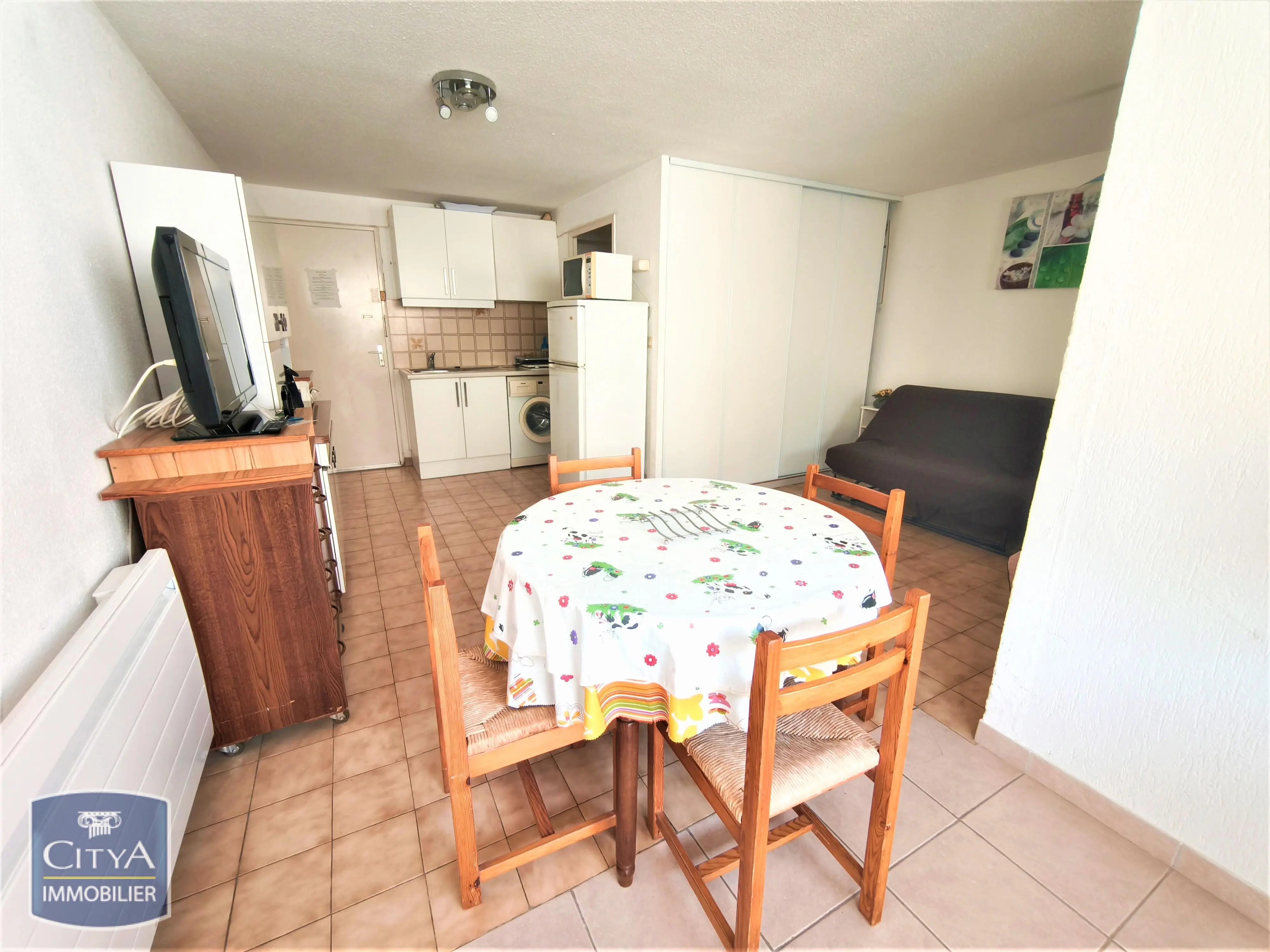 Photo 2 Appartement 1 pièce 24.96m²