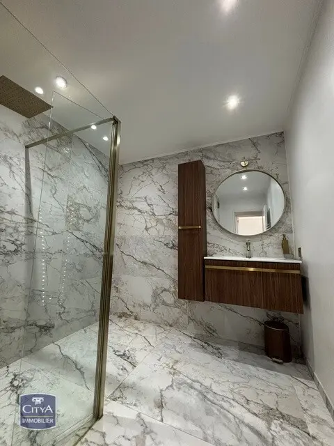 Photo 15 Appartement 3 pièces 77m²