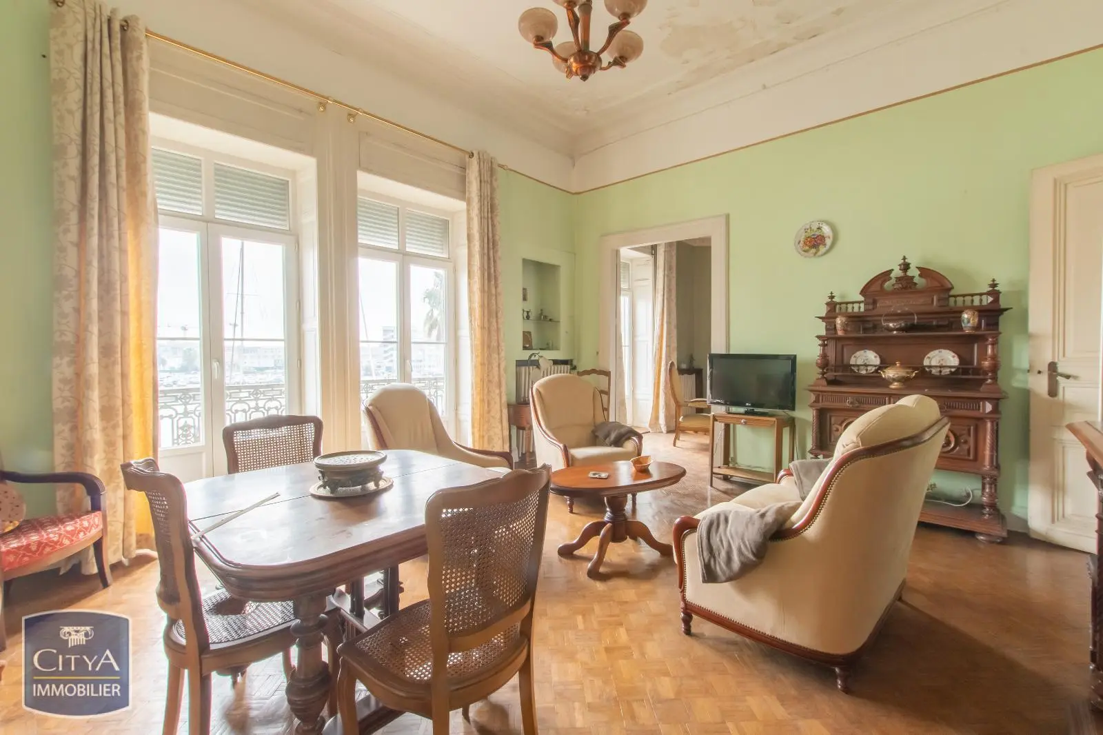 Photo 5 Immeuble 600m²